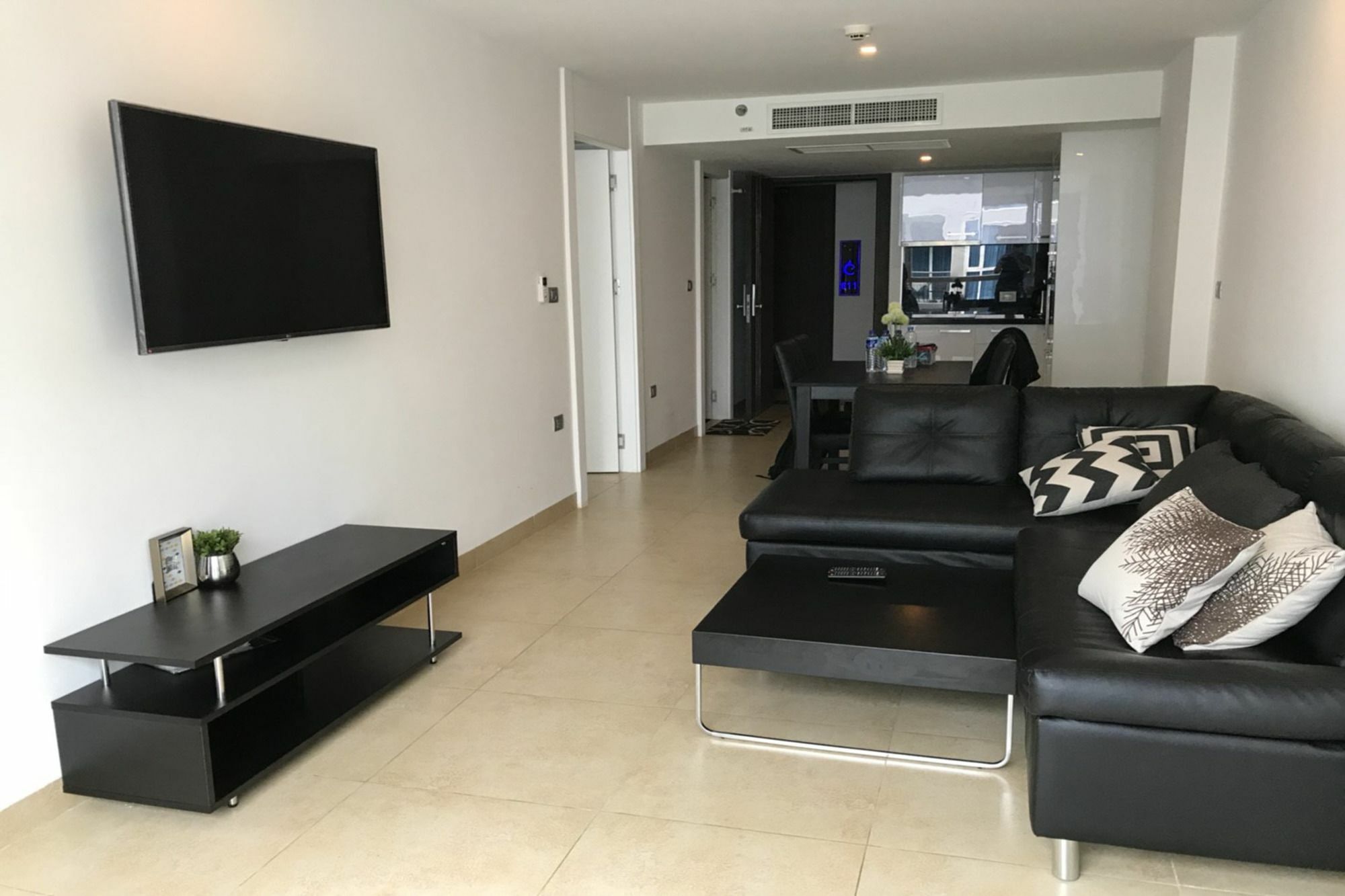 Uplus Avenue Residence Паттая Екстер'єр фото